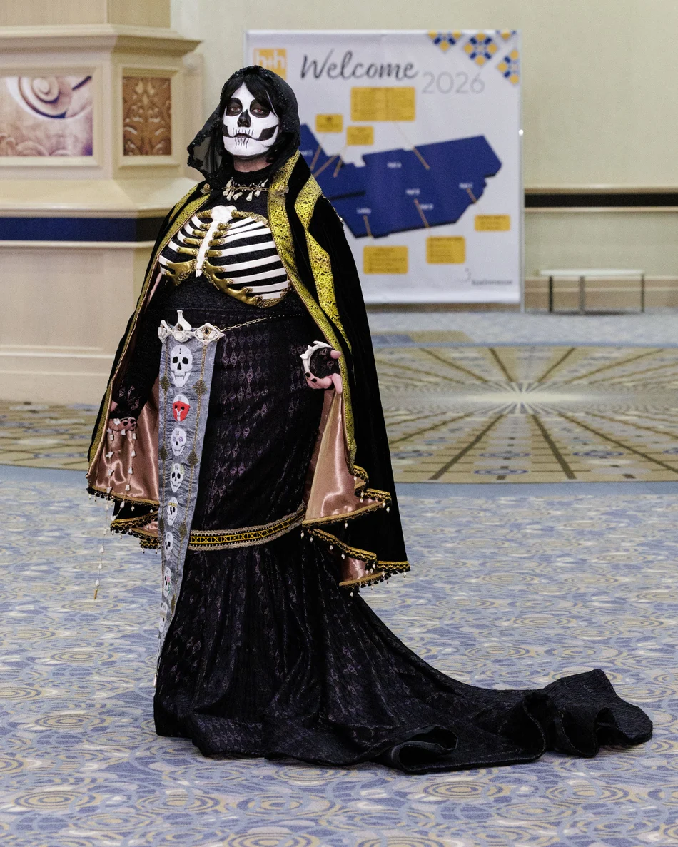 Scissor Wizard Cosplay as The Reverend Daughter Harrowhark Nonagesimus